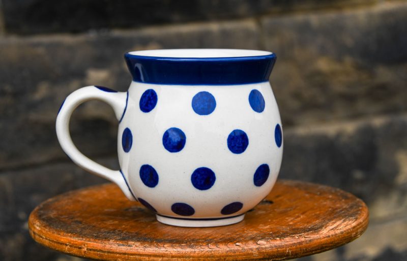 Polish Pottery Medium size Mug Blue Pots pattern by Ceramika Artystyczna.