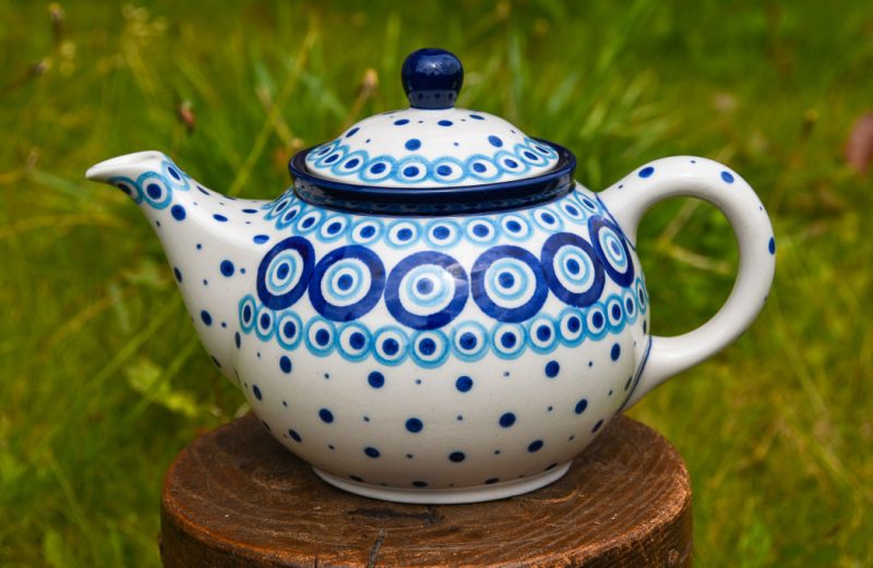 Polish Pottery Recte Circles pattern Teapot for Two or Three.