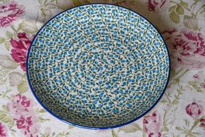 Polish pottery Dinner plate Blue Berry Leaf pattern by Ceramika Artystyczna.