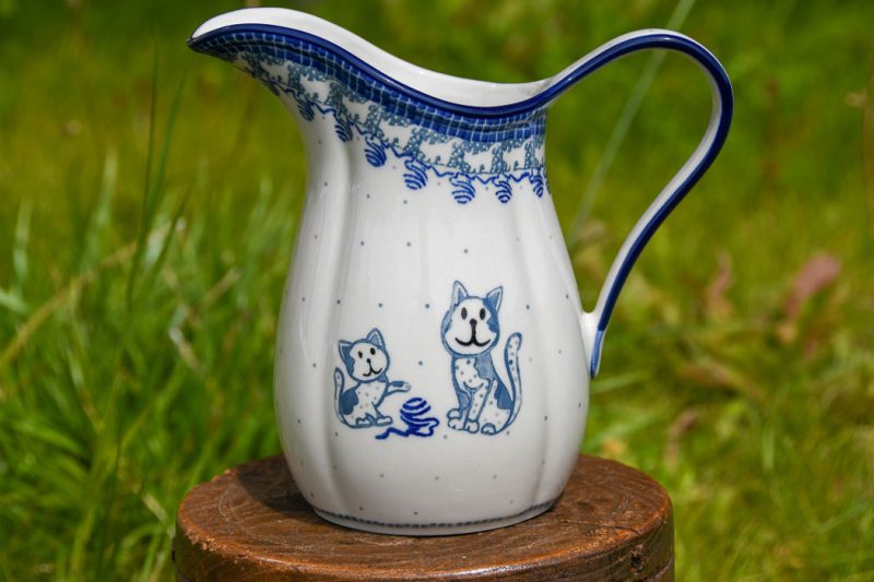 Polish Pottery Cat pattern Jug with spout Medium size by Ceramika Artystyczna.