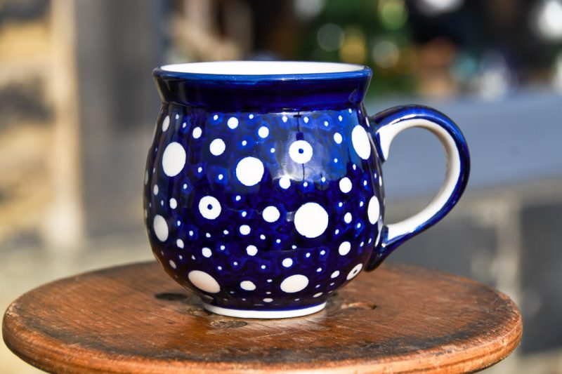 Polish Pottery Bubbles pattern medium size mug by Ceramika Manufaktura.