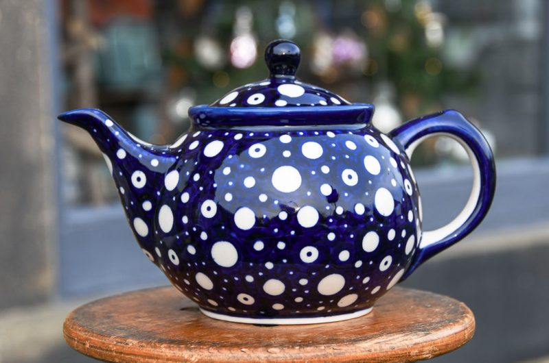 Polish Pottery Unikat Bubbles pattern Teapot for Two by Ceramika Manufaktura.